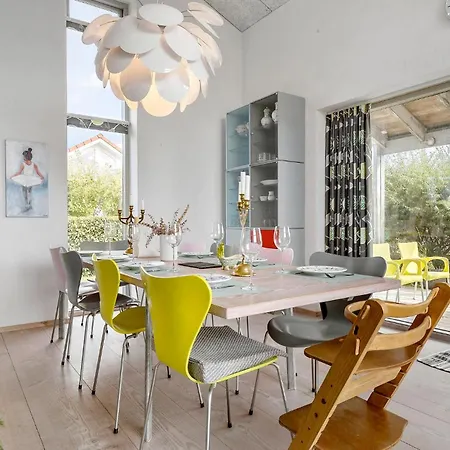 3 Bedroom Awesome In * Grenå