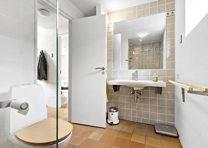 3 Bedroom Awesome In Semesterbostad *
