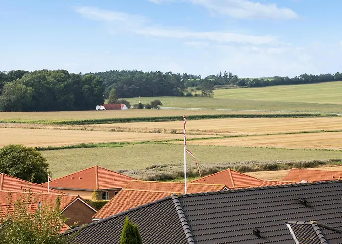 3 Bedroom Awesome In 別荘 Grenå