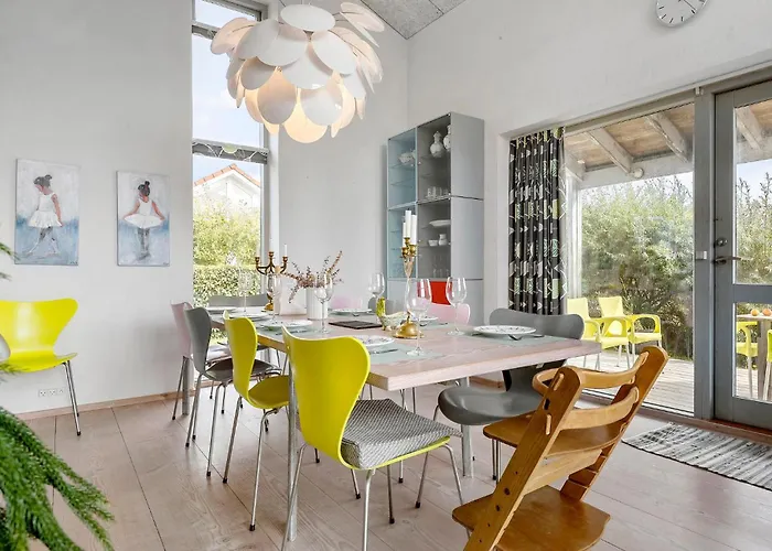 3 Bedroom Awesome In * Grenå