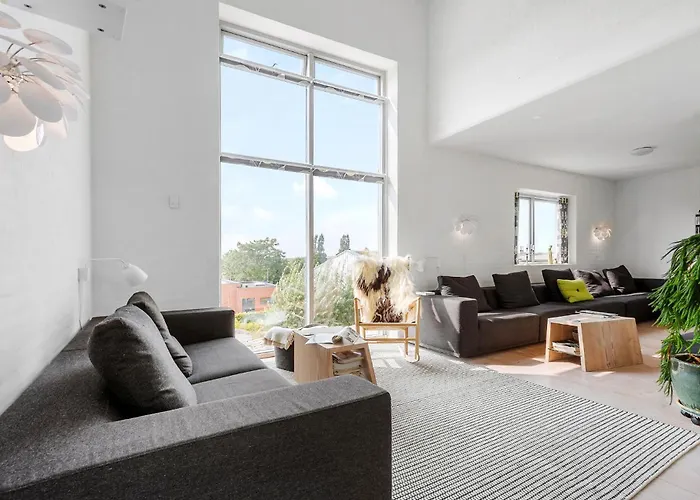 3 Bedroom Awesome In Grenå